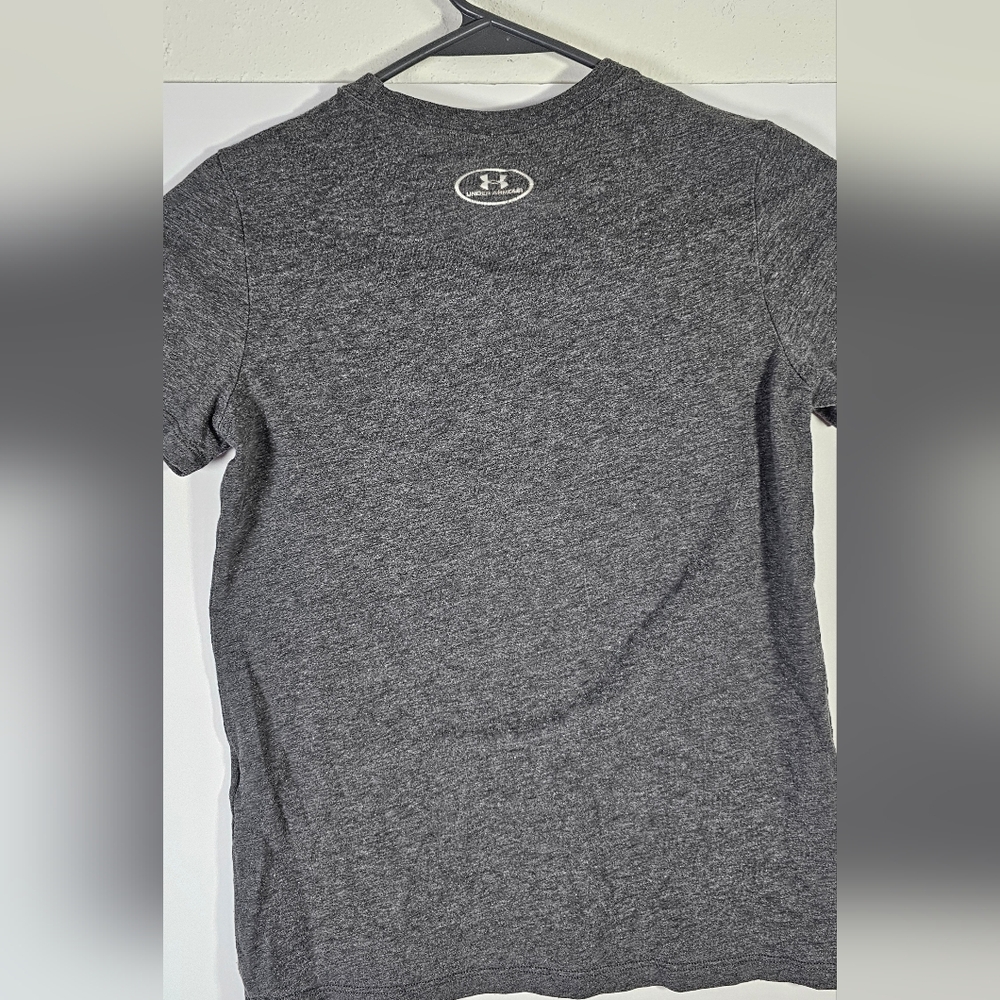 Under Armour Charcoal and Pink Kids T-Shirt‎ - Picture 3 of 3